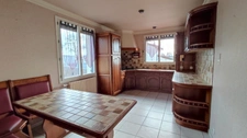 Maison familiale 4 chambres avec terrain