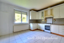 Algrange Appartement 5 pièces de 93 m² avec jardin, garage et dépendance