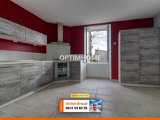 Maison rénovée 3/4 chambres avec jardin et vue dégagée à Trizac