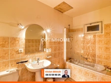 A vendre Maison en pierre , 70 m², 3 chambres, à Neuvic (19), 900 ² de jardin