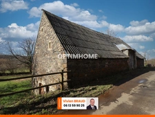  Grange en pierre à Valette, Cantal. 316 m², terrain 1300 m²