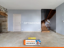 Maison rénovée 3/4 chambres avec jardin et vue dégagée à Trizac