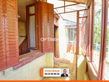 Maison de 50 m² à rénover avec jardin, au cœur de Mauriac.