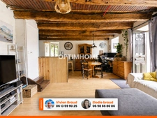 À VENDRE – Maison 4 pièces, 3 chambres avec grange, ancienne étable et terrain d’environ 1 hectare à Sauvat (Cantal)