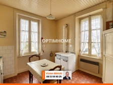 A vendre Maison en pierre , 70 m², 3 chambres, à Neuvic (19), 900 ² de jardin
