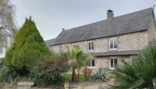 À vendre : Longère rénovée avec potentiel de chambres d’hôtes PLOUASNE (22)