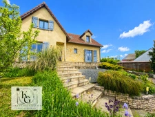 Maison individuelle 129m2- 3 chambres- Double Garage- Parcelle de 9 ares