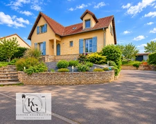 Maison individuelle 129m2- 3 chambres- Double Garage- Parcelle de 9 ares