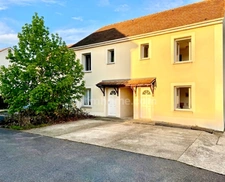 Appartement à vendre 2 pièces avec JARDIN, LE PLESSIS BOUCHARD (95) sans charges, place de parking, gare RER C/ligne H