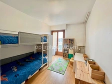 À vendre 3 pièces, le Plessis-Bouchard, 2 Chambres, balcon, cave, proche gare.