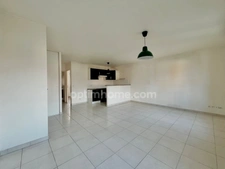 Appartement à vendre 2 pièces avec JARDIN, LE PLESSIS BOUCHARD (95) sans charges, place de parking, gare RER C/ligne H