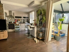 Maison, 6 pièces 4 chambres, 2 salles d’eau, jardin, terrasse, 2 places de parking LE PLESSIS BOUCHARD (95)