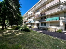 Appartement 3 pièces LE PLESSIS BOUCHARD (95) parking et balcon