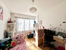 Appartement à vendre 4 pièces 3 Chambres LE PLESSIS BOUCHARD (95) 