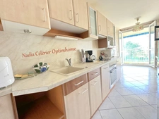 DIJON LAC - RESIDENCE de 4 ETAGES, DPE C, 4 PIECES 84 m², BALCON 6 m², CHAUFFAGE URBAIN, PARKING SOUS-SOL, GRANDE CAVE 