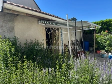 5 minutes de Dijon Valmy, AUTHENTIQUE MAISON BOURGUIGNONNE – 176 m² HABITABLES, BUANDERIE, GRANGE, COUR, Greniers, bûcher, Cave