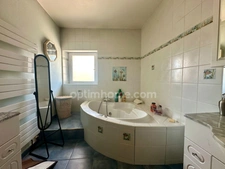 5 minutes de Dijon Valmy, AUTHENTIQUE MAISON BOURGUIGNONNE – 176 m² HABITABLES, BUANDERIE, GRANGE, COUR, Greniers, bûcher, Cave