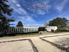 DIJON LAC - RESIDENCE de 4 ETAGES, DPE C, 4 PIECES 84 m², BALCON 6 m², CHAUFFAGE URBAIN, PARKING SOUS-SOL, GRANDE CAVE 