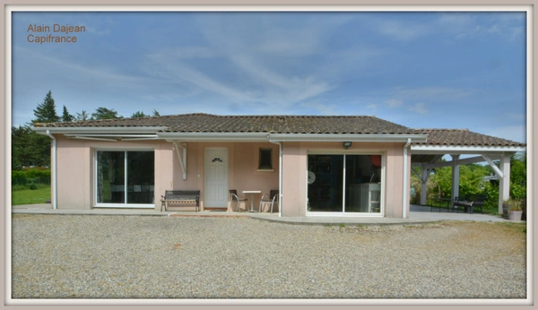 A vendre Maison Contemporaine  6 pièces MONBAHUS (47)-131 M2 -Terrain arboré 2000 M2