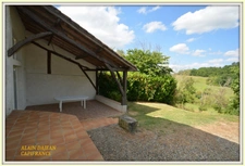 Dpt Lot et Garonne (47), à louer proche d' AGEN maison P4 de 85 m²  -Terrain clôturé