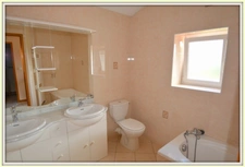 Dpt Lot et Garonne (47), à louer proche d' AGEN maison P4 de 85 m²  -Terrain clôturé