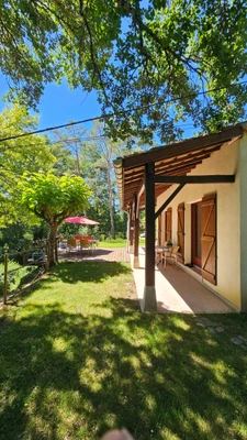 Maison à vendre 6 pièces LA CROIX BLANCHE (47)-Grand garage et Grand terrain
