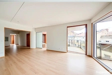 Appartement à vendre 3 pièces -91 M2 - Hypercentre AGEN (47)-3 ième étage avec ascenseur-Balcons