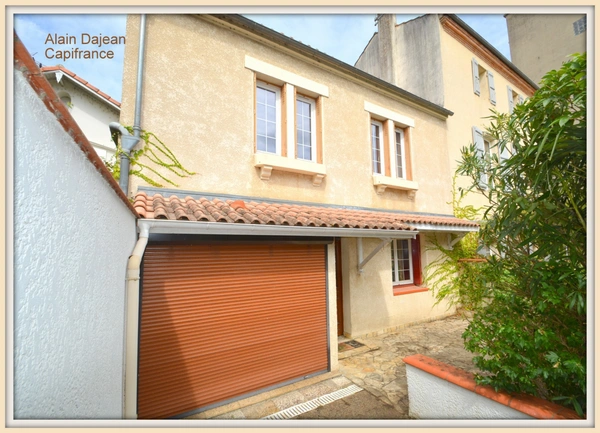 Maison à vendre 5 pièces AGEN (47)-150 M2 - Cour-Jardin-Parking-Terrasse