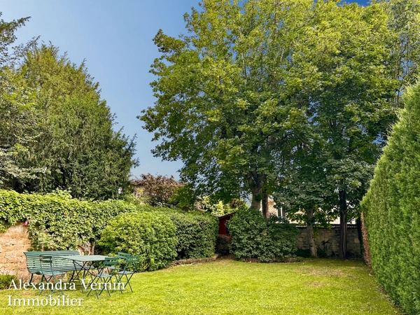 RARE appartement avec jardin et terrasse rue d'Alsace Saint-Germain-en-Laye