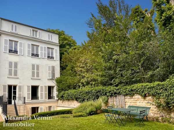 RARE appartement avec jardin et terrasse rue d'Alsace Saint-Germain-en-Laye