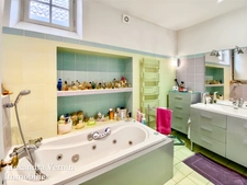 Appartement familial 3-4 chambres au pied du RER