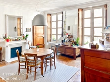 Appartement familial 3-4 chambres au pied du RER