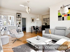 Appartement familial Saint-Germain-en-Laye rue de Tourville dernier étage refait à neuf