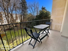 Appartement familial avec terrasse et parking quartier Forêt