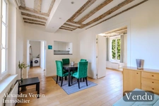 Charmant appartement rénové emplacement exceptionnel