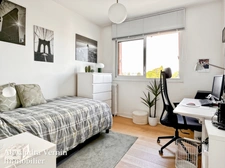 Appartement familial Saint-Germain-en-Laye rue de Tourville dernier étage refait à neuf