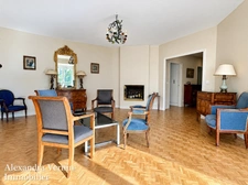 Appartement familial avec ascenseur quartier des écoles 