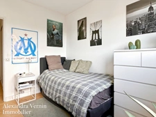 Appartement familial Saint-Germain-en-Laye rue de Tourville dernier étage refait à neuf