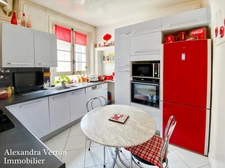 Appartement familial 3-4 chambres au pied du RER
