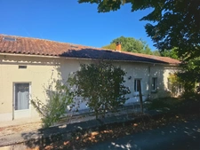 Maison à vendre 17 pièces SAINT SULPICE DE ROUMAGNAC (24)