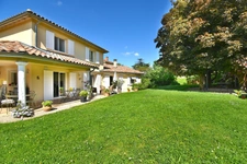 CHASSELAY (69380) - Villa de 191 m² avec garage double - Terrain de 1155 m²