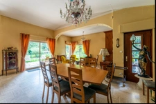 Architect-designed house for sale
