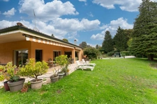 Architect-designed house for sale