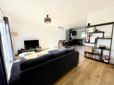 AIGUES-MORTES – VILLA RÉCENTE 4 PIÈCES AVEC EXTÉRIEUR ET PRESTATIONS MODERNES