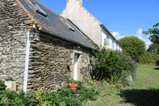 Property for sale 10 rooms PLOZEVET (29) 3 Gites 220 m2