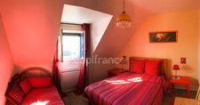 EXCLUSIVE Seaside property for sale, 10 rooms, CAMARET SUR MER (29) Currently a bed and breakfast, 320 m2
