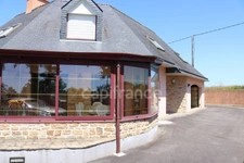 House for sale 7 rooms KERLAZ (29) 149 m2 on 713 m2 of land 4 bedrooms