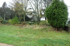 Terrain à vendre hors lotissement de 608,00 m² LANDUDEC (29)