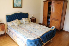 Belle néo bretonne à vendre LANDUDEC (29) Centre bourg 6 chambres sur 890 m2