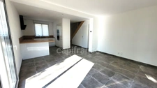 House for sale built in 2023. 5 rooms in Pleuven (29) with 4 bedrooms. Land area 474 m2